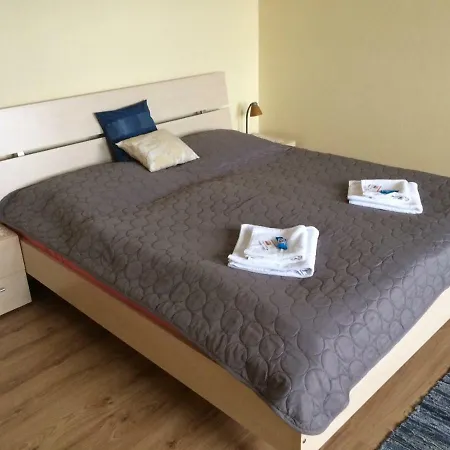 Beska Apartment *